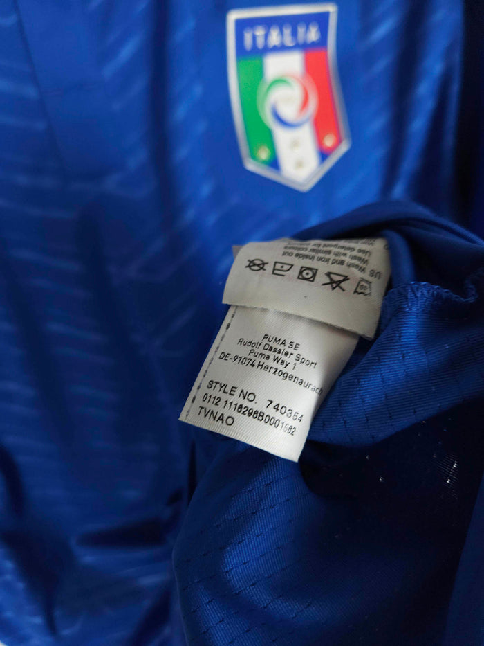 2012-13 Italy Home Shirt (Pro) - detailed view