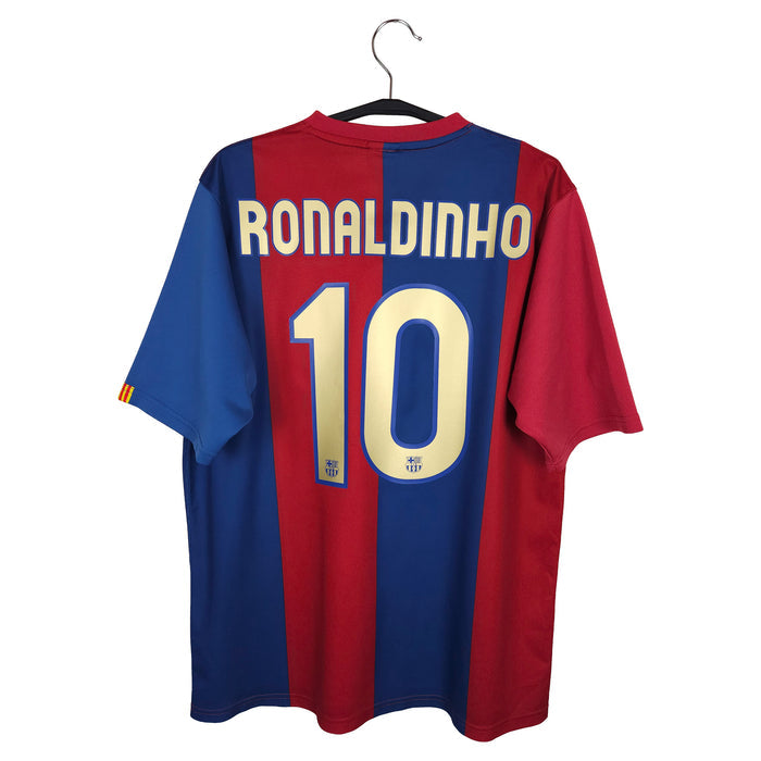 2006-07 Barcelona Home Shirt Ronaldinho #10 - back view