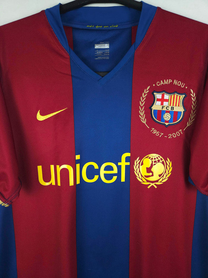 2007-08 Barcelona Home Shirt Messi #19 - detailed view