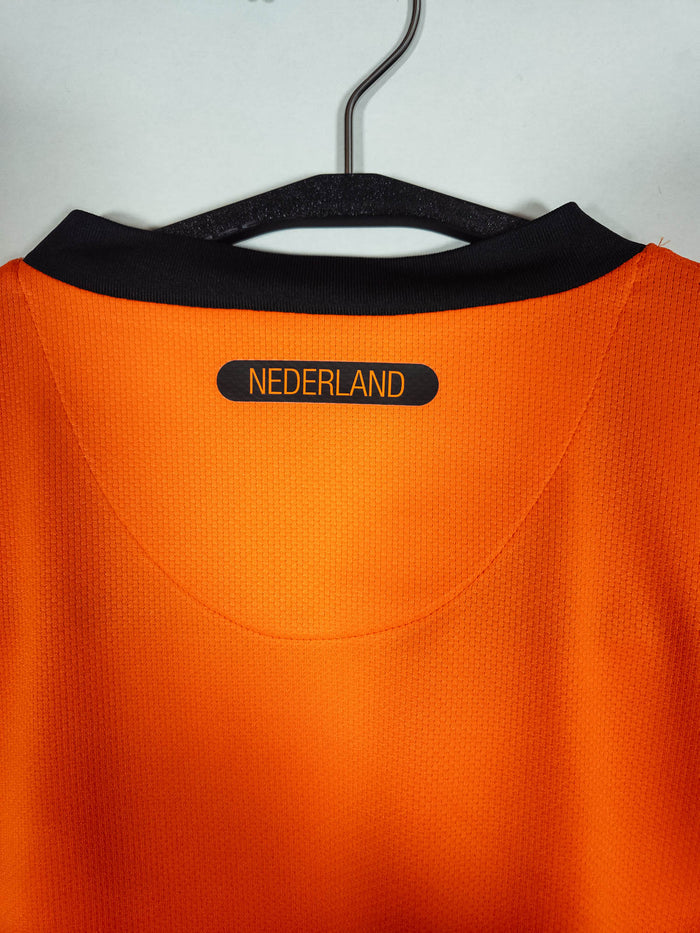 2010-11 Netherlands Home Shirt - detailed view