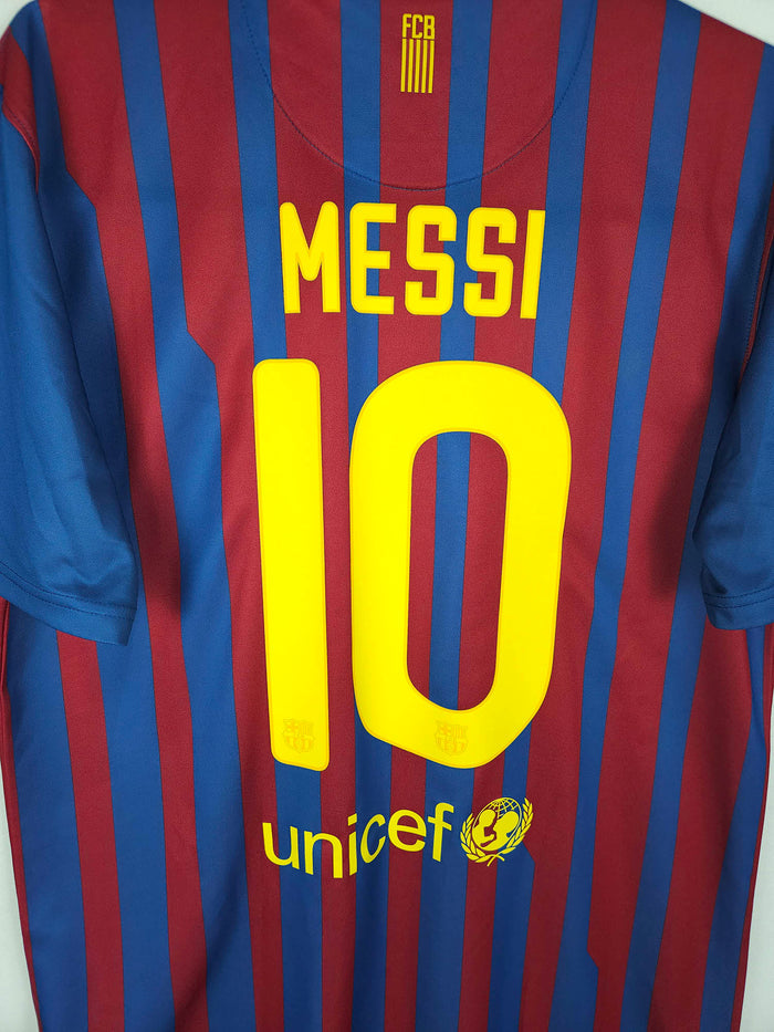 2011-12 Barcelona Home Shirt Messi #10 - detailed view