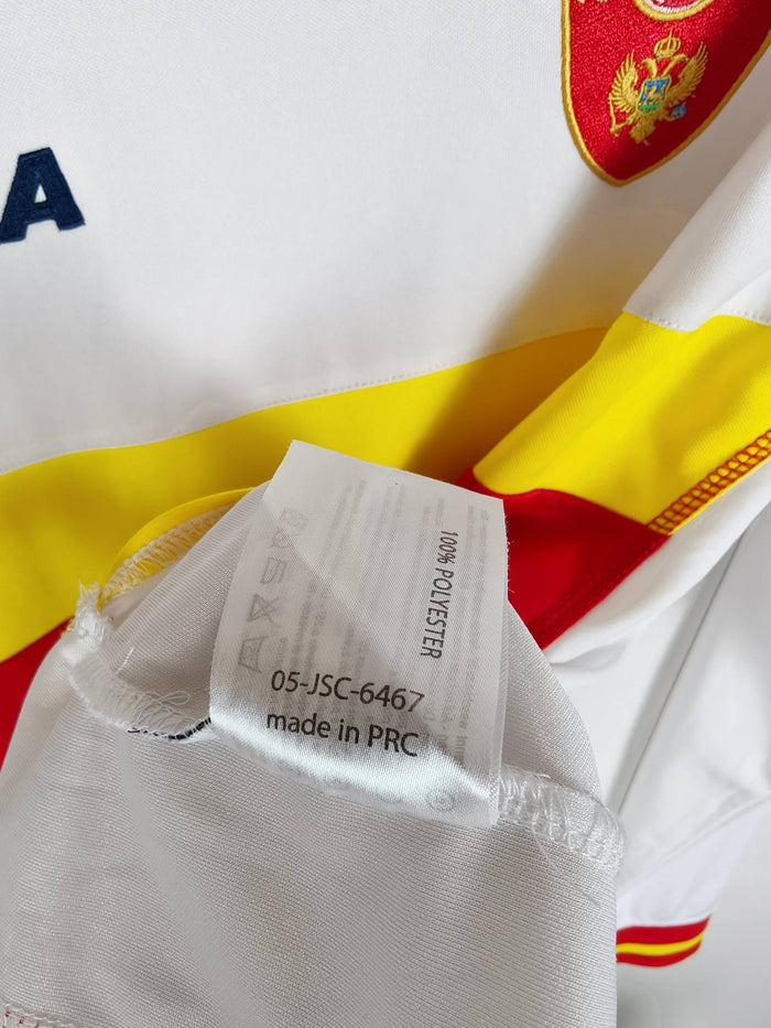2015-16 Montenegro Away Shirt (LS) - detailed view