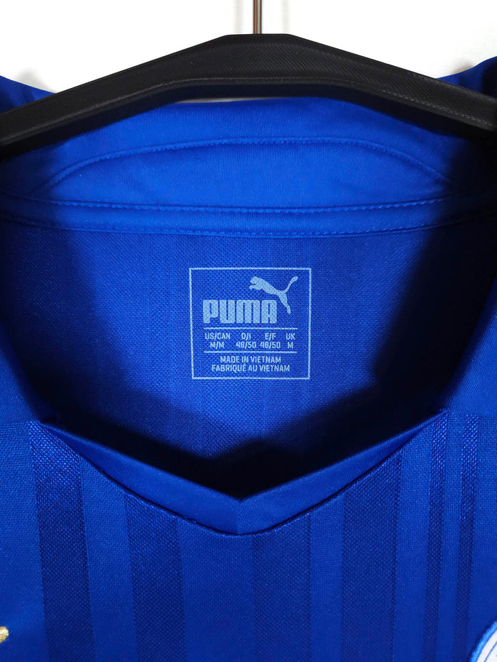 2016-17 Leicester City Home Shirt Vardy #9 - detailed view