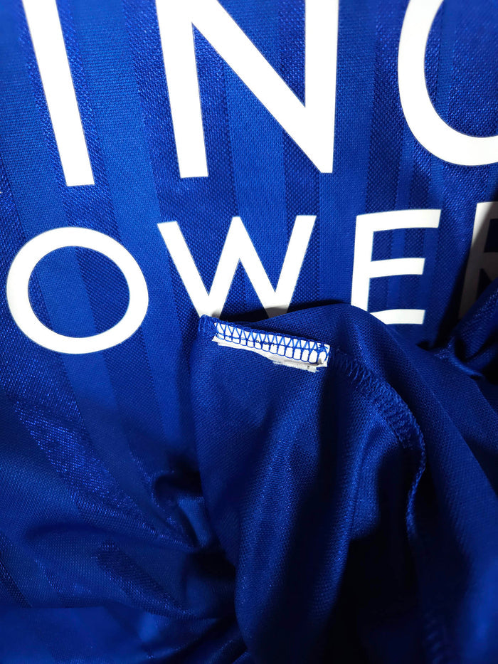 2016-17 Leicester City Home Shirt Vardy #9 - detailed view