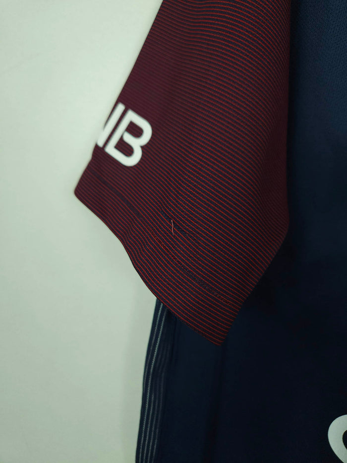 2017-18 Paris Saint-Germain Home Shirt Marquinhos #5 - detailed view