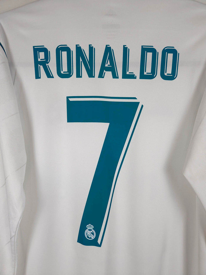 2017-18 Real Madrid Home Shirt Ronaldo #7 (LS) - detailed view
