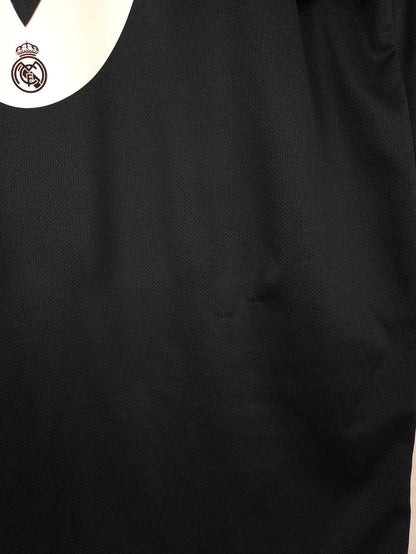 2018-19 Real Madrid Away Shirt Modric #10 - detailed view