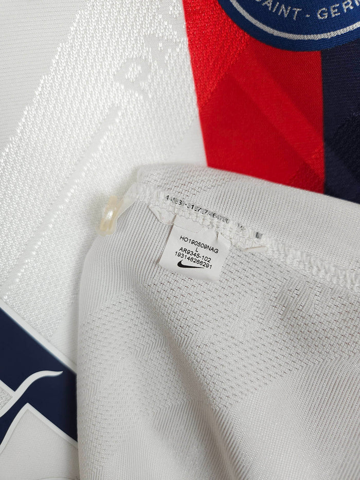 2019-20 Paris Saint-Germain Third Shirt Icardi #18 (Pro) - detailed view
