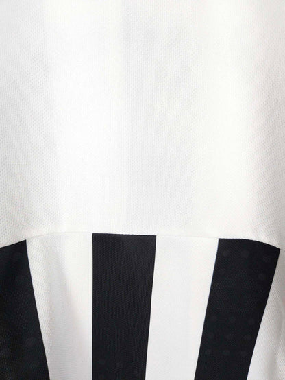 2021-22 Juventus Home Shirt Ronaldo #7 - detailed view