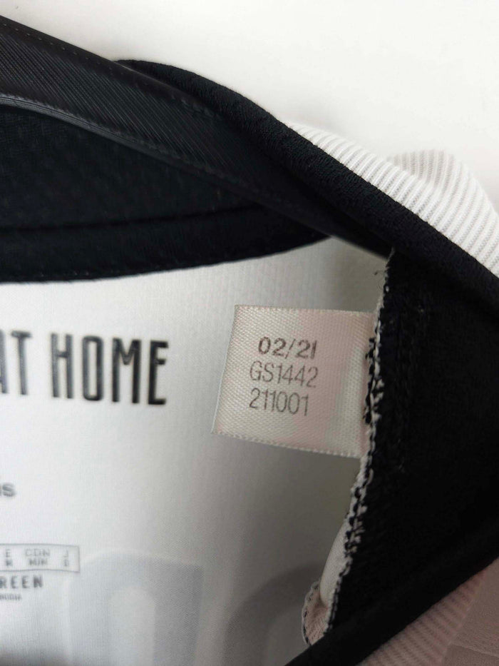 2021-22 Juventus Home Shirt Ronaldo #7 - detailed view