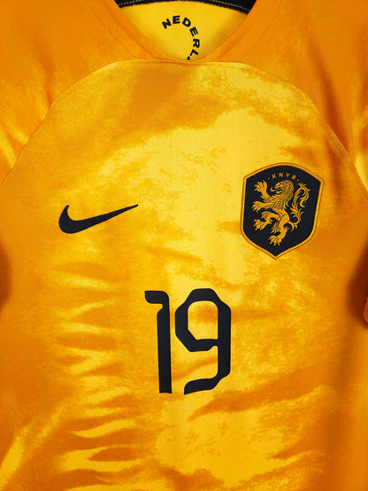 2022-23 Netherlands Home Shirt Weghorst #19 - detailed view