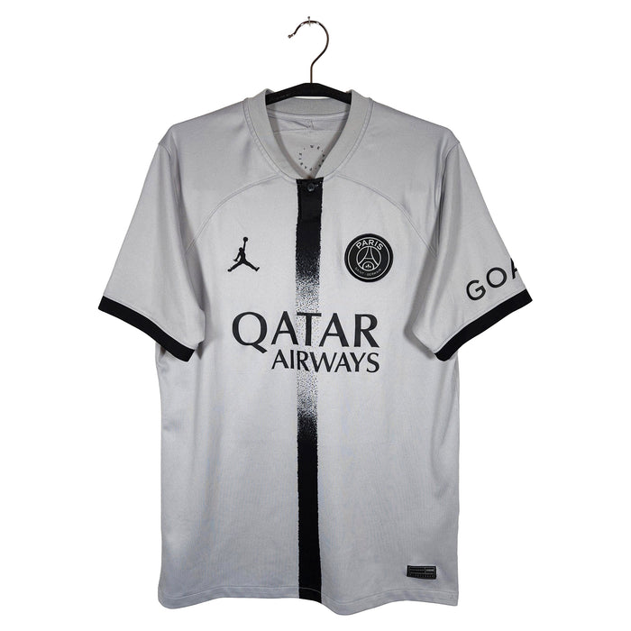 2022-23 Paris Saint-Germain Away Shirt Mbappé #7 - front view