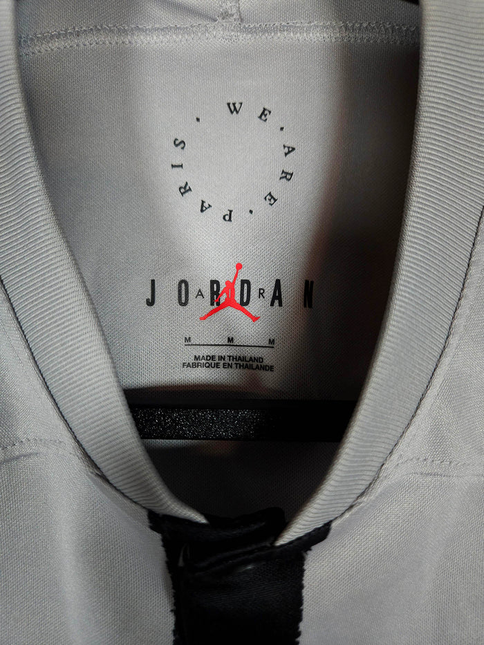 2022-23 Paris Saint-Germain Away Shirt Mbappé #7 - detailed view