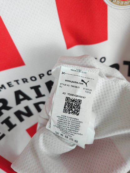 2022-23 PSV Home Shirt Xavi #7 - detailed view