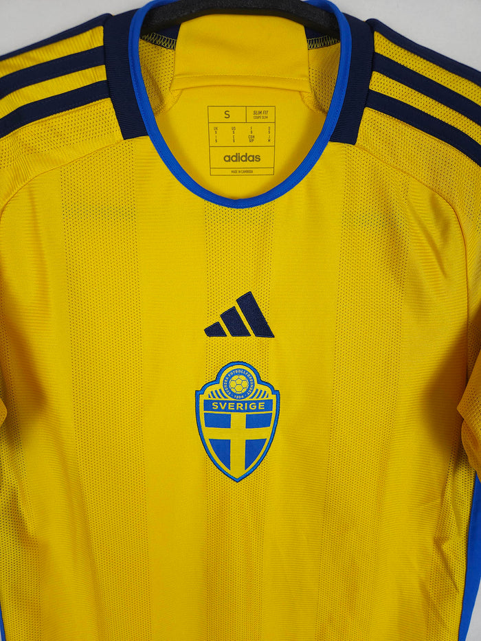 2022-23 Sweden Home Shirt - detailed view