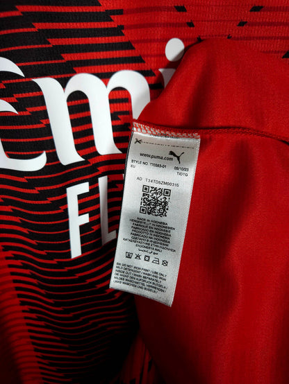2023-24 AC Milan Home Shirt - detailed view