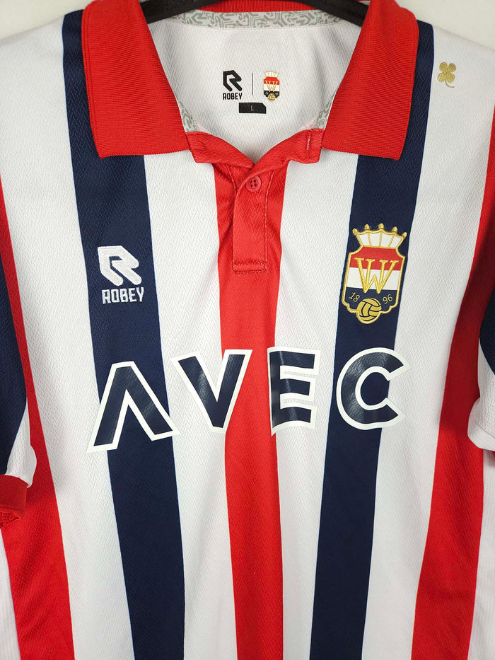 2023-24 Willem II Home Shirt Joosten #17 - detailed view