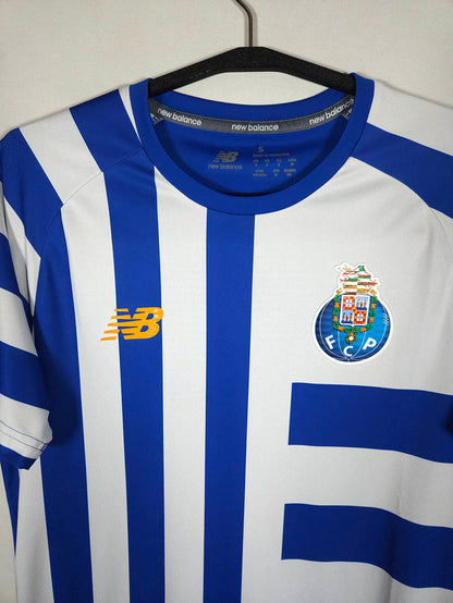 2024-25 Porto Pre-Match Shirt - detailed view