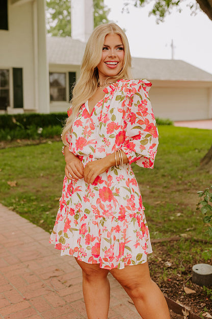 Grace Given Floral Dress In Ivory Curves