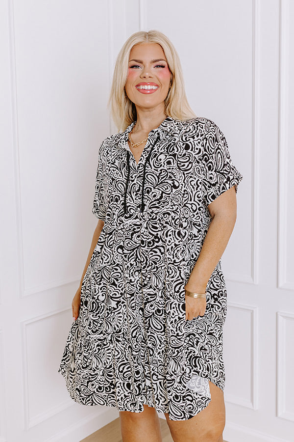 Daylight Mix Shift Dress Curves