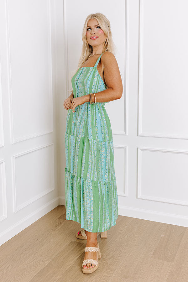 Sunny in Santa Barbara Midi in Kelly Green Curves