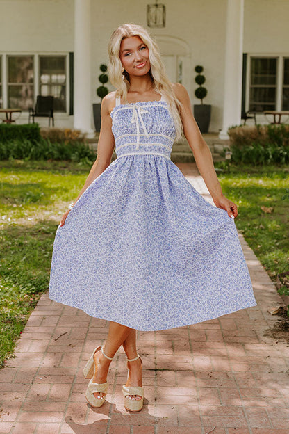Garden Gorgeous Jacquard Midi in Blue