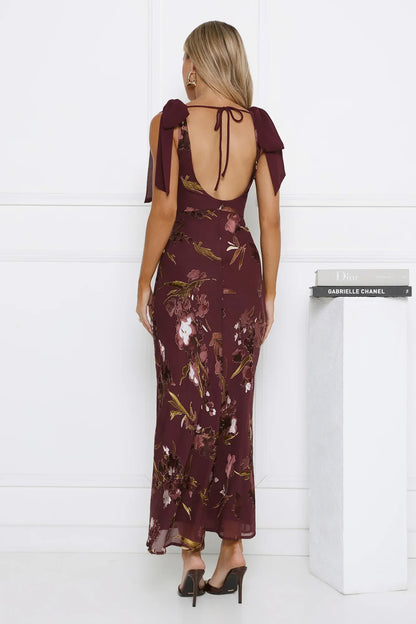 Catch The Vibe Maxi Dress Burgundy