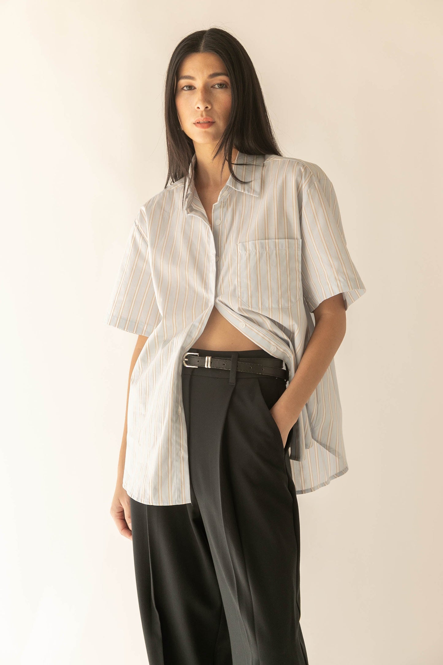 OVERSIZED BUTTON UP SHIRT