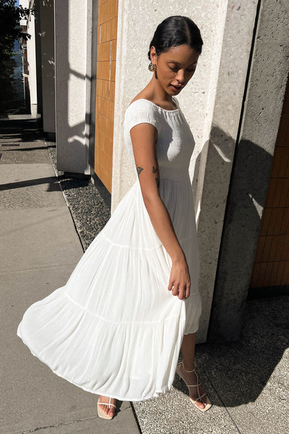 OFF THE SHOULDER CRINKLED MIDI TIERED DRESS