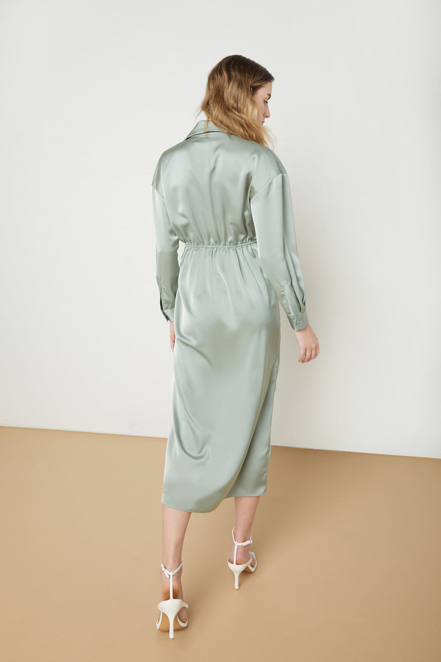 MIDI WRAP DRESS