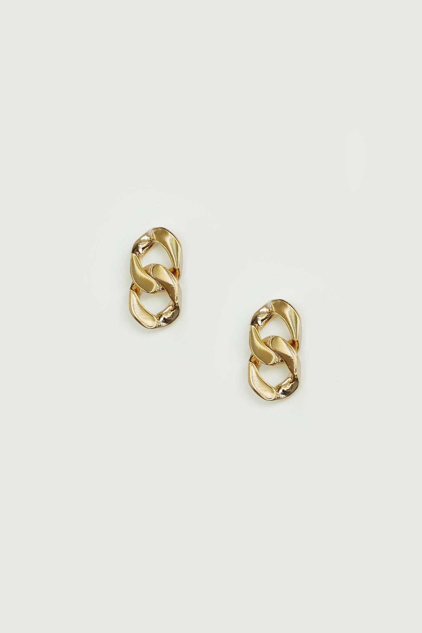CUBAN LINK DROP EARRING