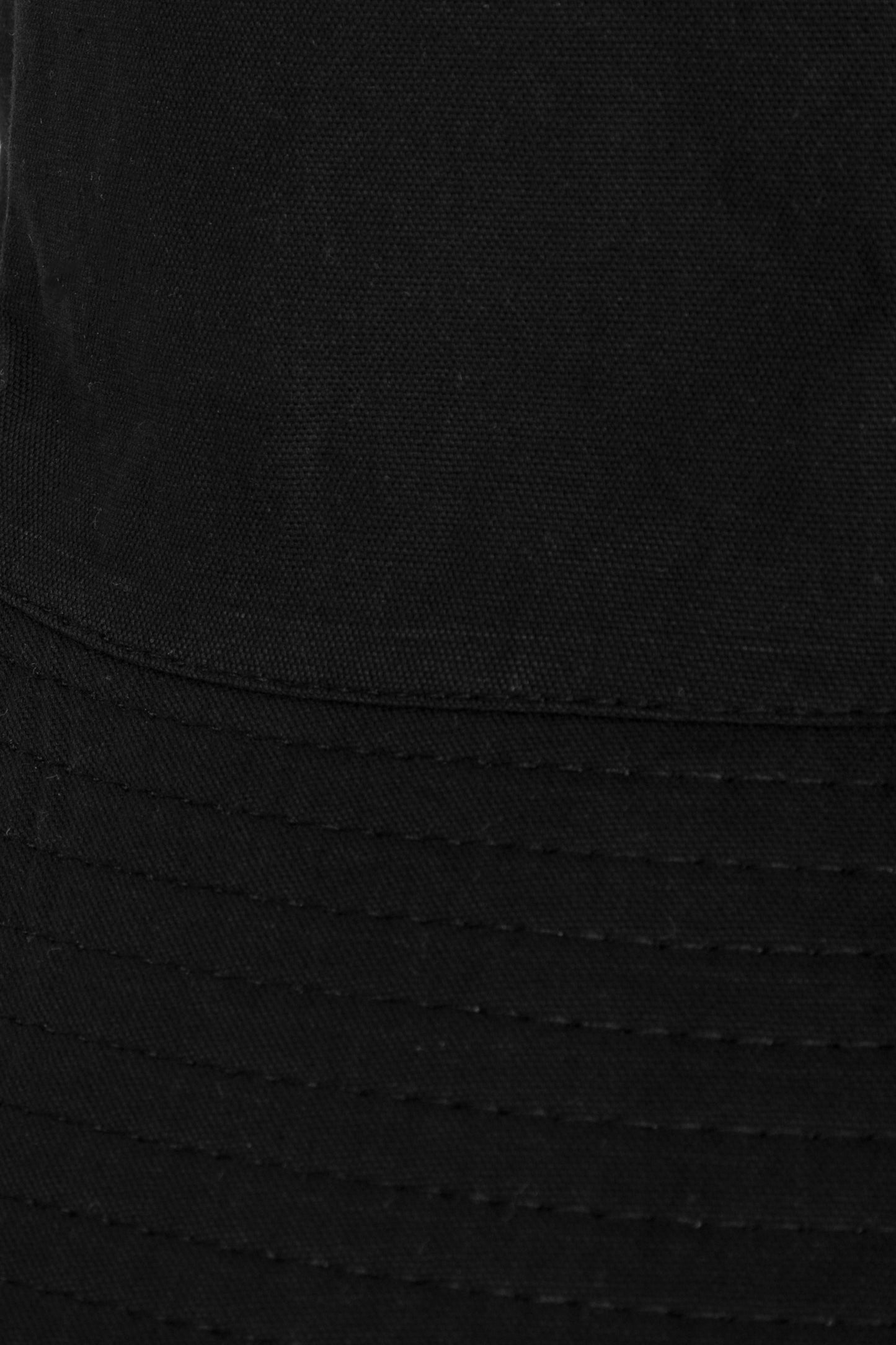 BUCKET HAT