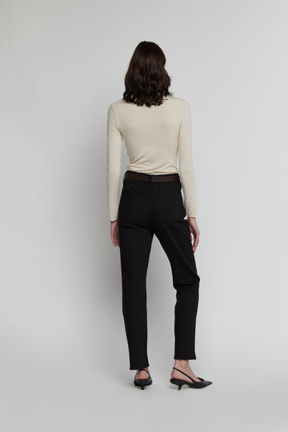 BLACK SLIM FIT JEAN