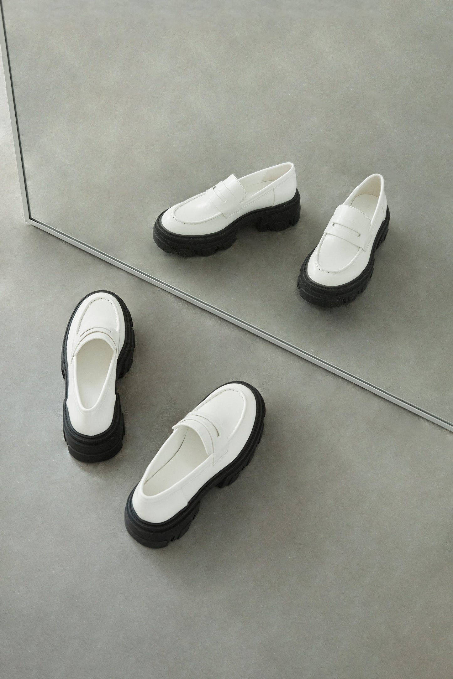 CHUNKY LOAFER