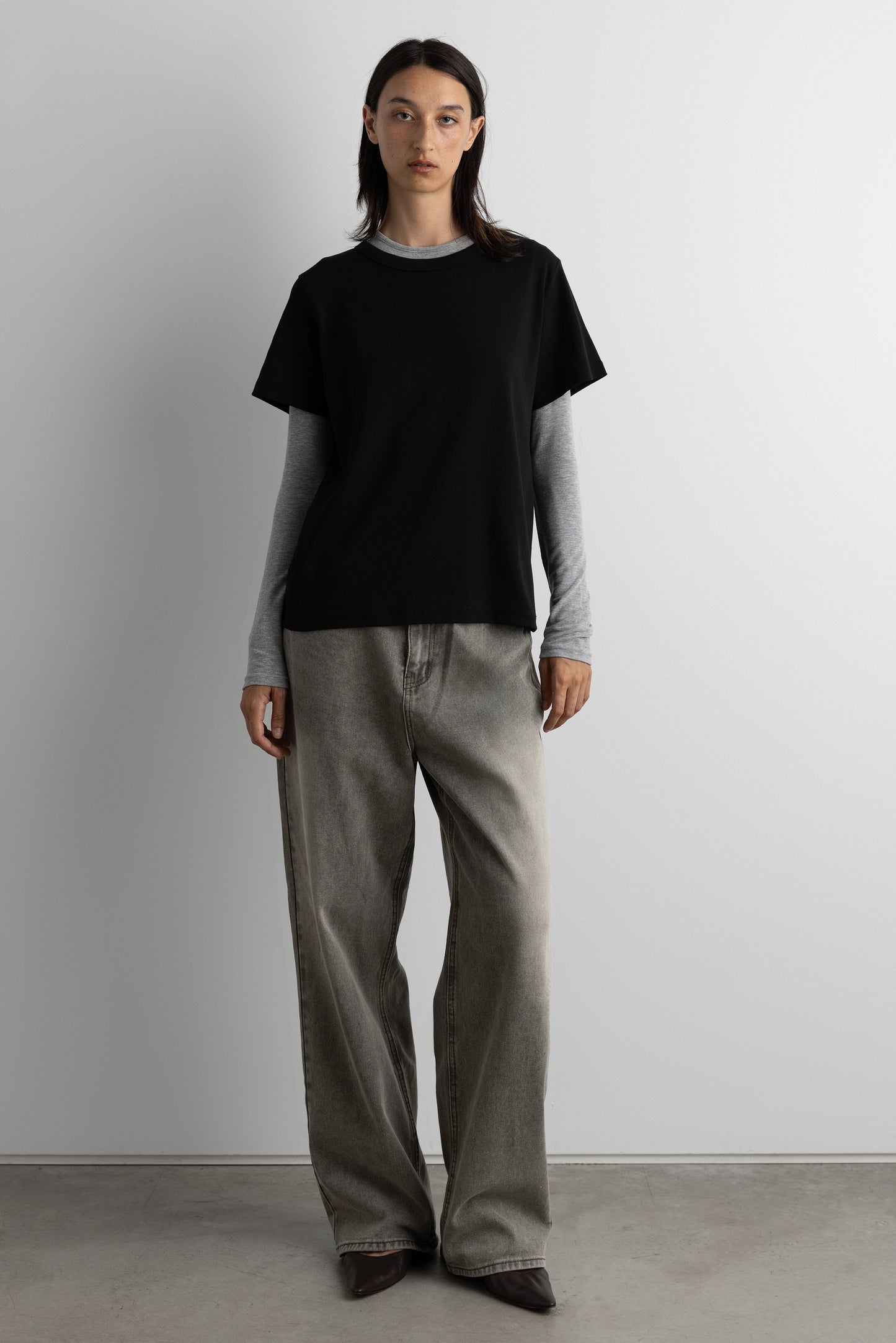MIDWEIGHT COTTON CREWNECK T-SHIRT