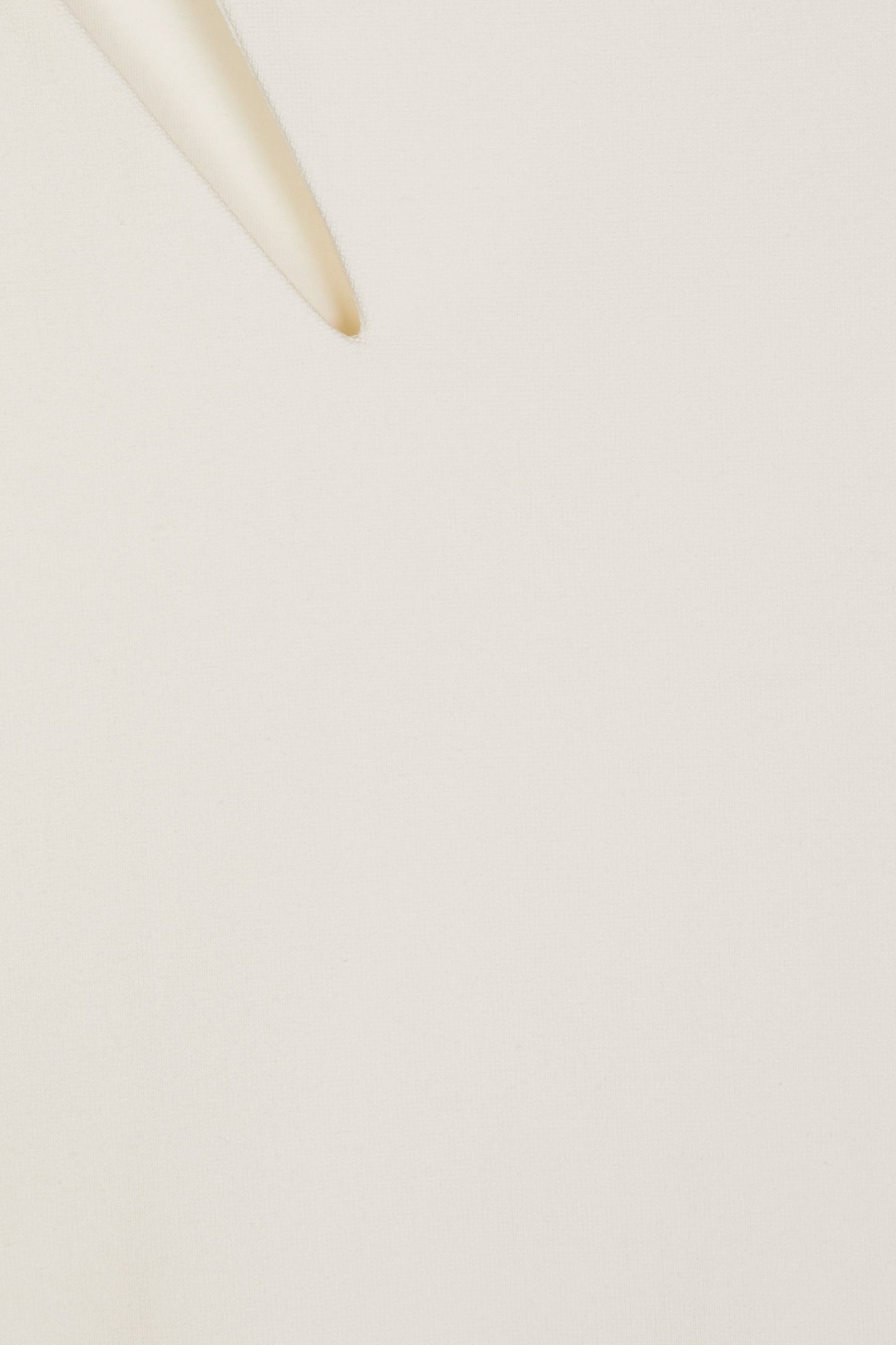 MOCKNECK WITH SLIT