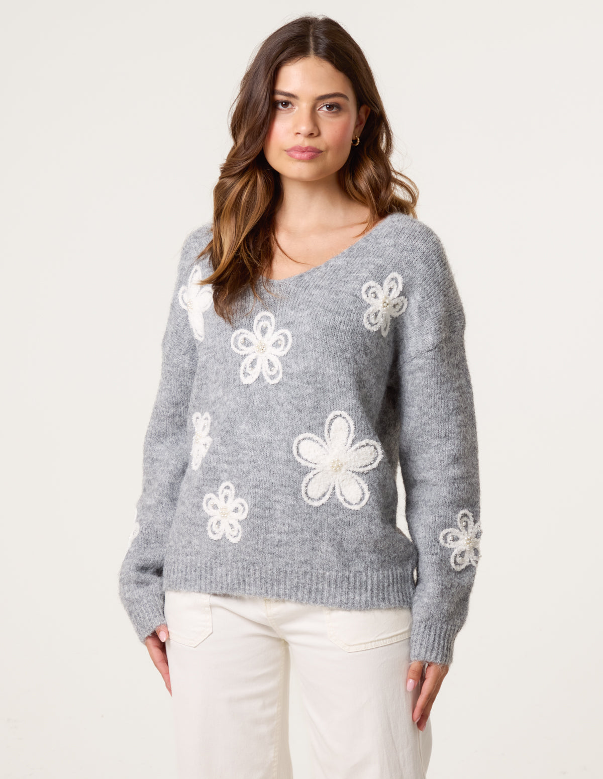 V Neck Flower And Pearl Jumper