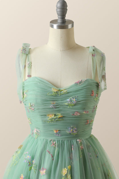 Green A-line Floral Embroidered Short Party Dress