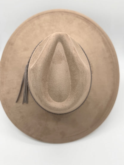 Horse and Feathers Engraved Wide Brim Hat