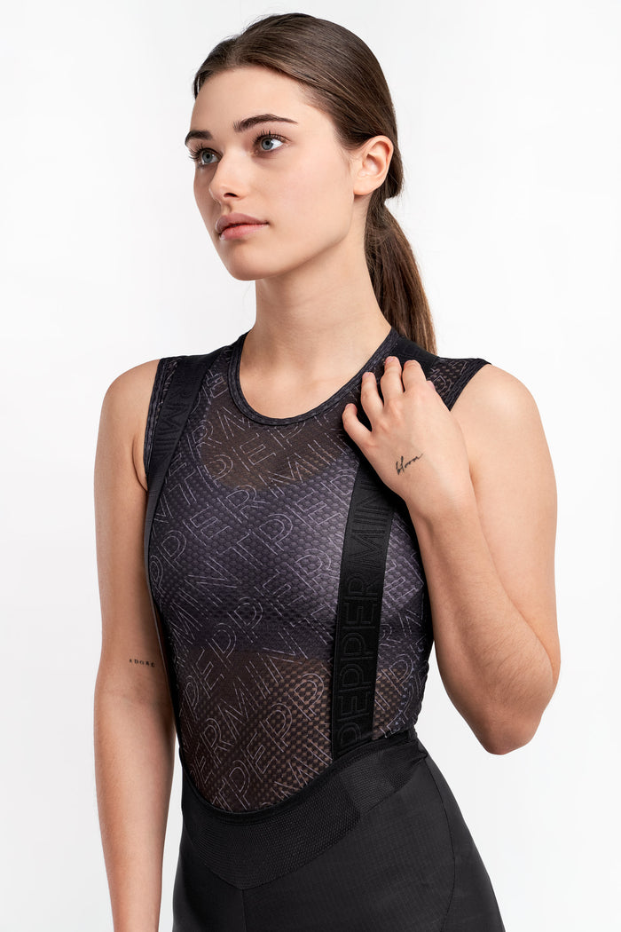 Signature Bib