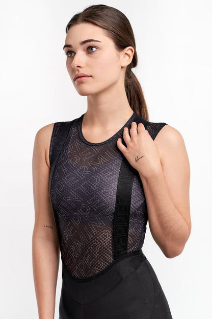 Signature Bib
