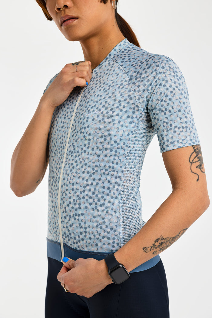 Signature Lightweight Jersey
