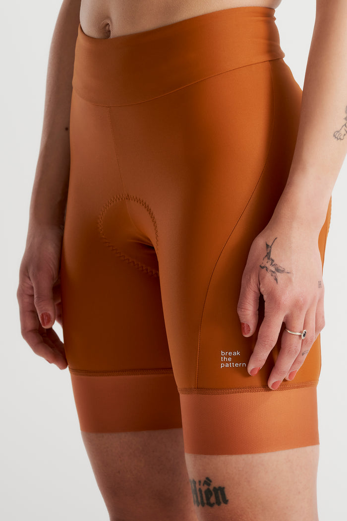 Signature Short