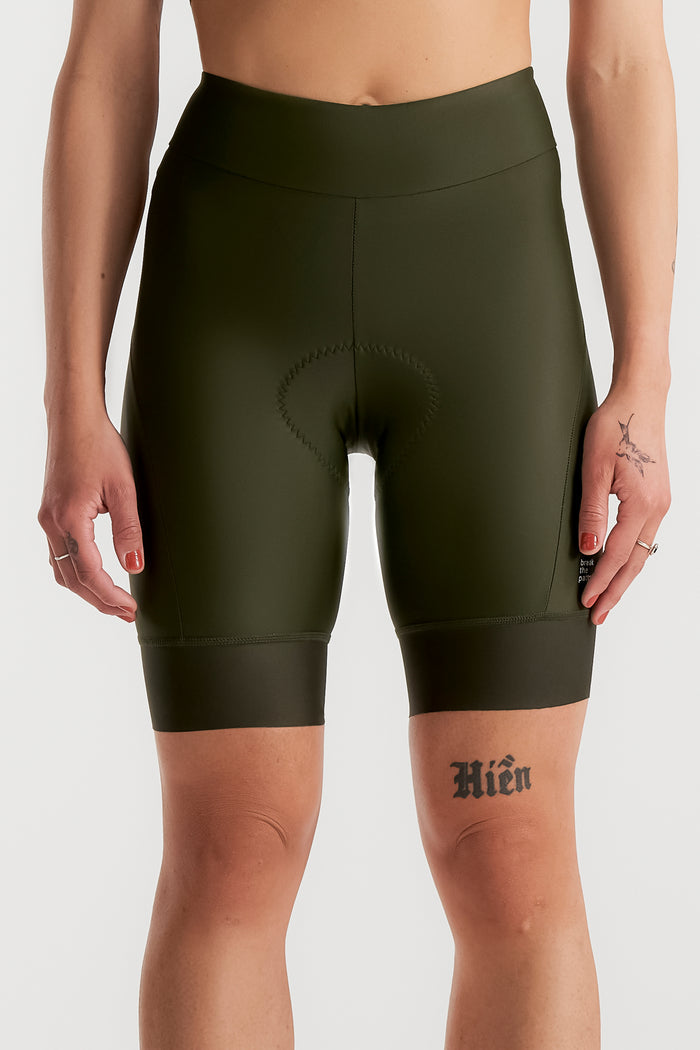 Signature Short